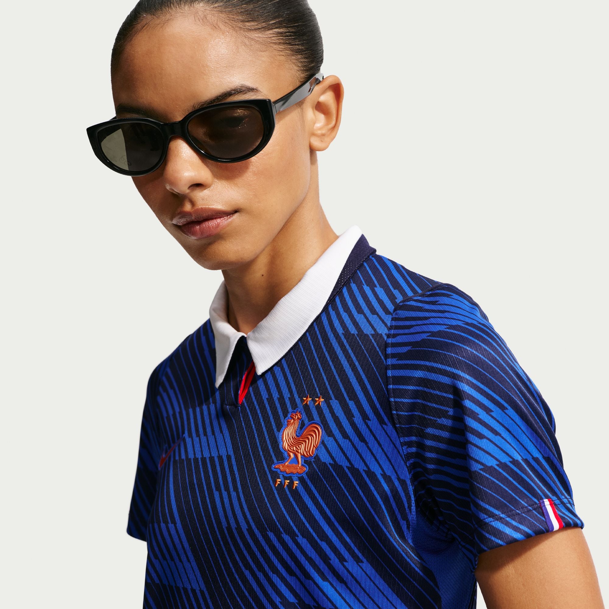 Nike France 2026 Stadium Home Women's Nike Dri-FIT Soccer Replica Jersey