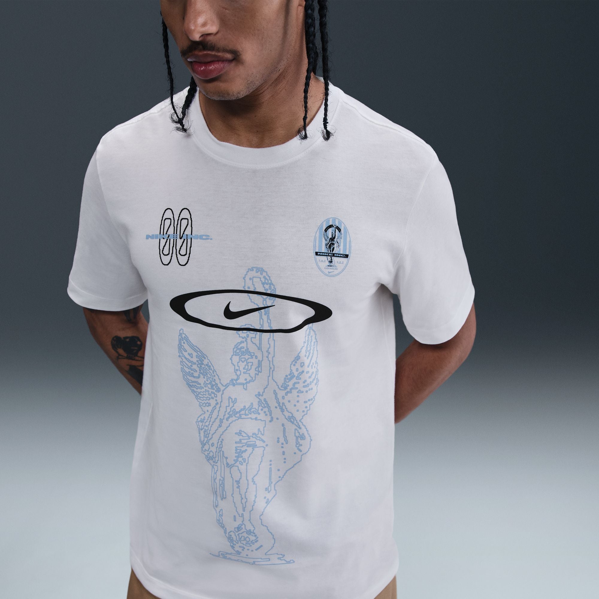 NIKE SPORTSWEAR VICTORY GRAPHIC T-SHIRT