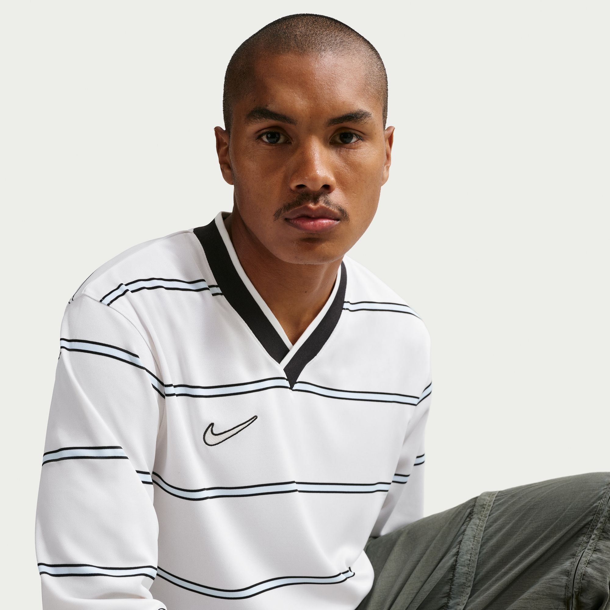エアロレイヤー ナイキ　XLサイズ Nike Energy Men's Dri-FIT Soccer Long-Sleeve Soccer Top