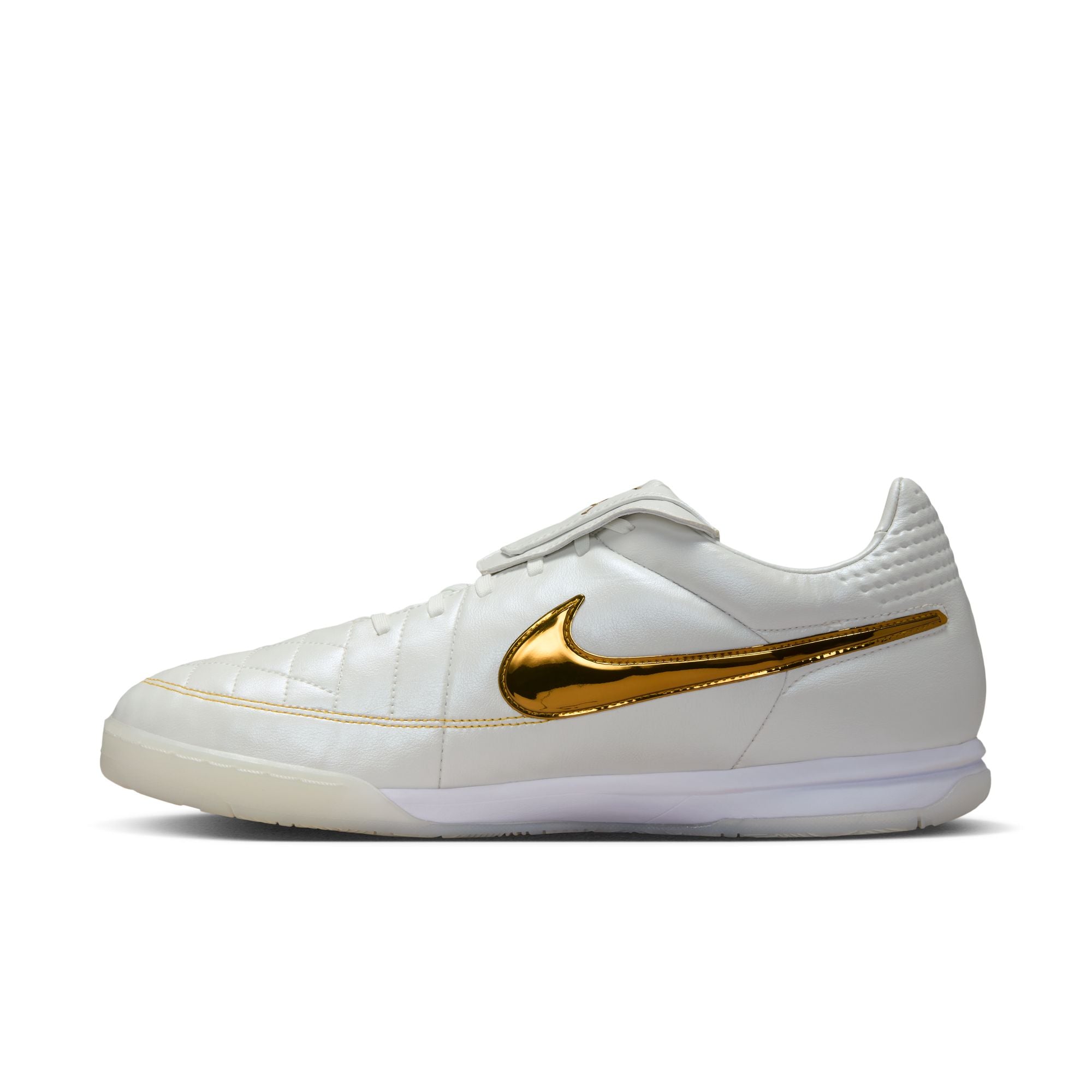 シューズ Nike Tiempo Legend \