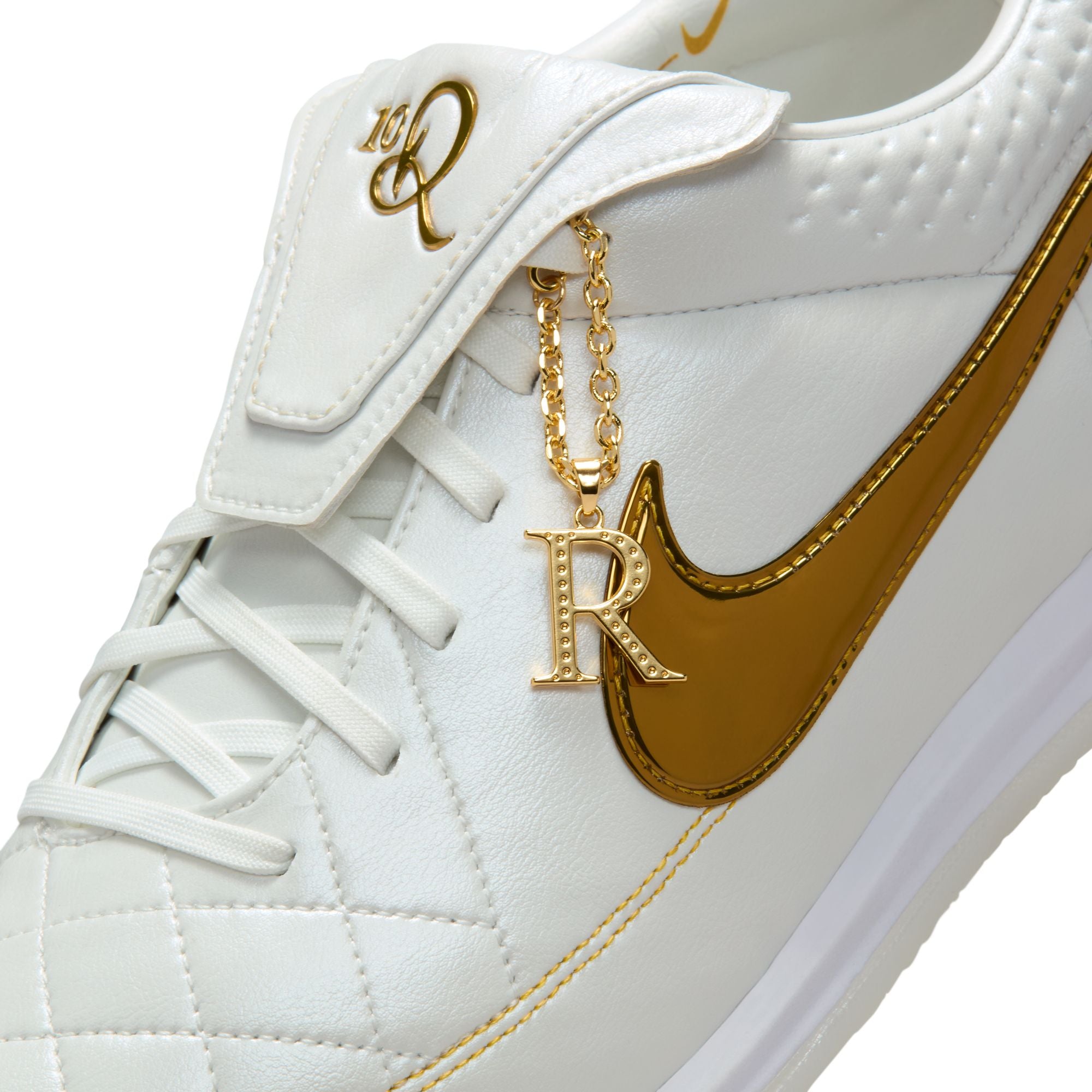Nike Tiempo Legend SE Touch Of Gold Indoor Soccer Shoe