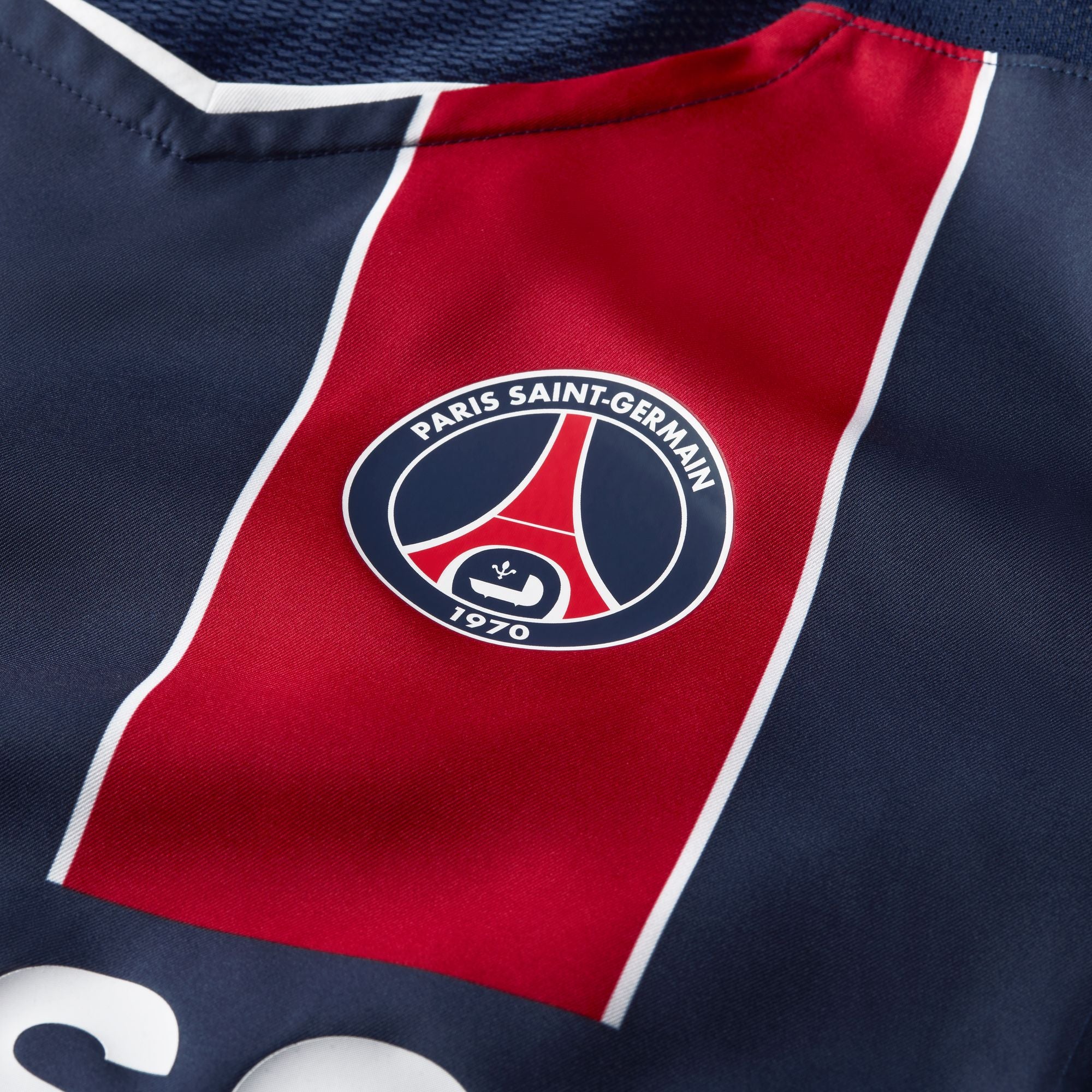 Nike Paris Saint-Germain 2004 Total 90 Reissue Men's Soccer Replica Jersey