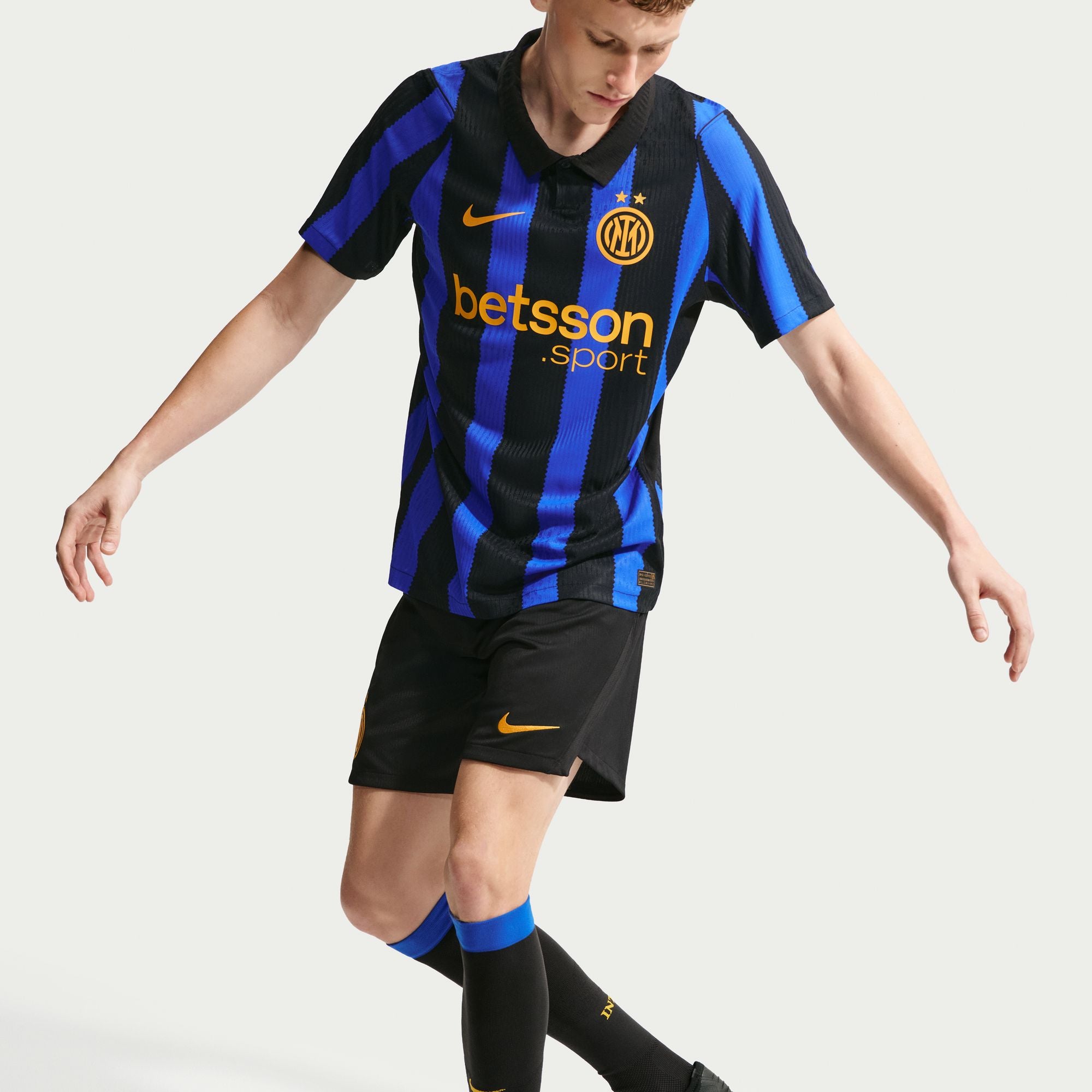 Nike Inter Milan 2026/27 Match Home Men's Aero-FIT Soccer Authentic Jersey