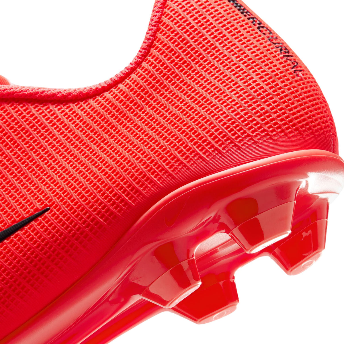 Nike Mercurial Vapor 17 Club Multi-Ground Soccer Cleats – Bright Crimson / Blur – upper detail
