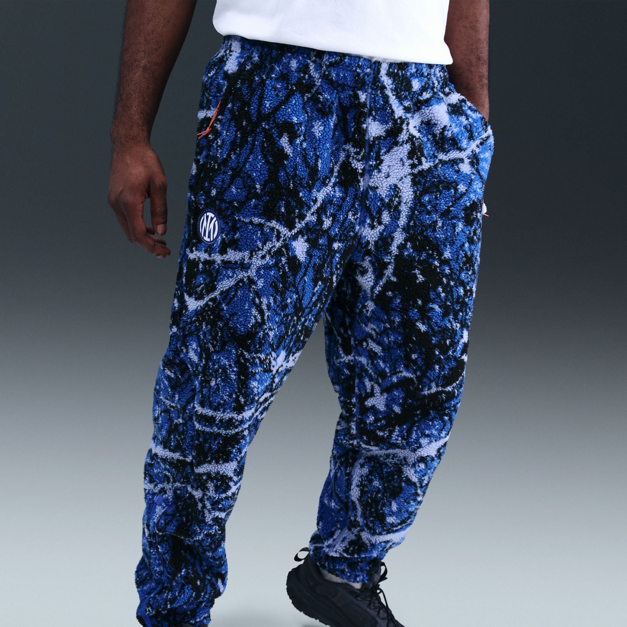 Nike INTER MILAN "CANWELL GLACIER" SE MEN'S ACG THERMA-FIT ADV SOCCER PANTS