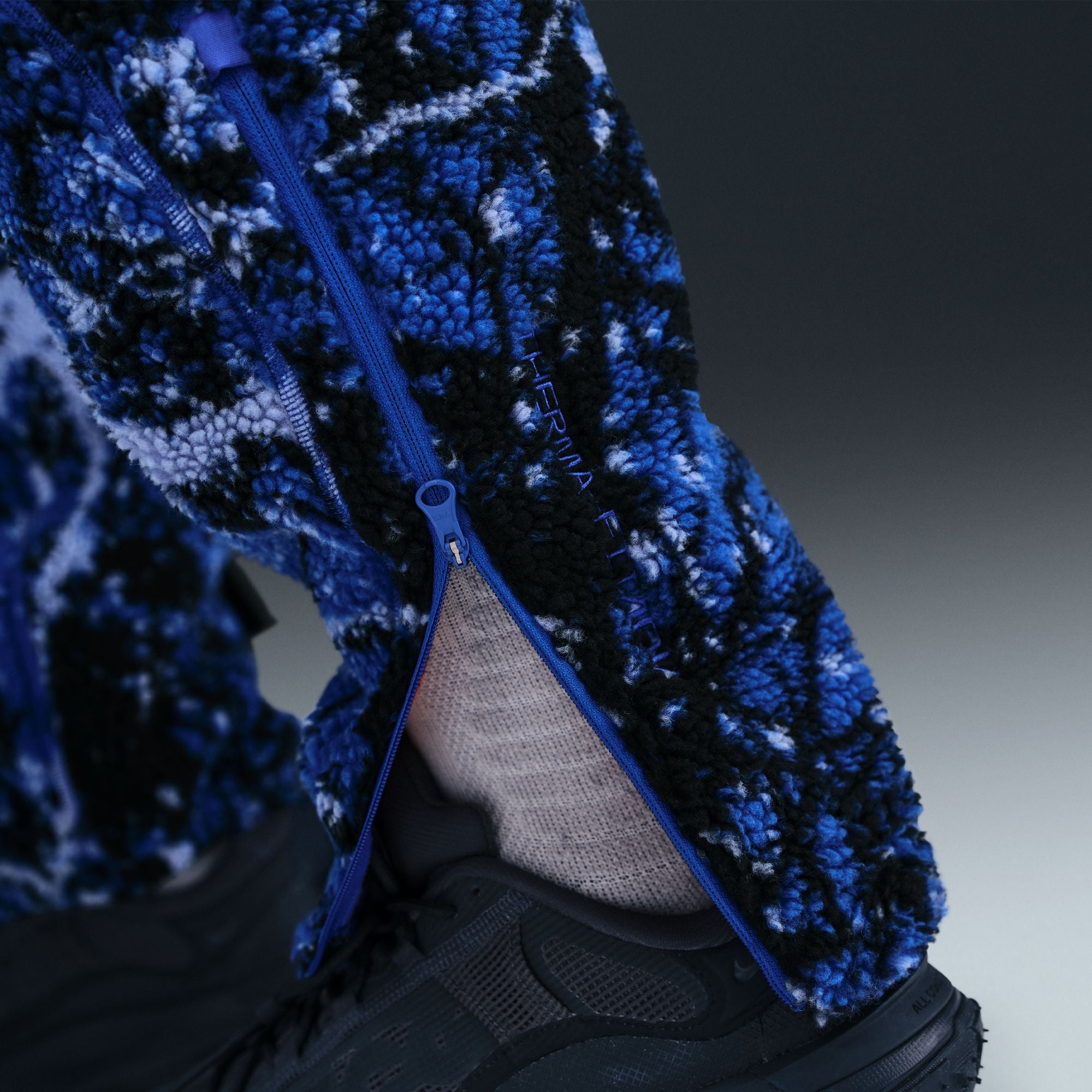Nike INTER MILAN "CANWELL GLACIER" SE MEN'S ACG THERMA-FIT ADV SOCCER PANTS