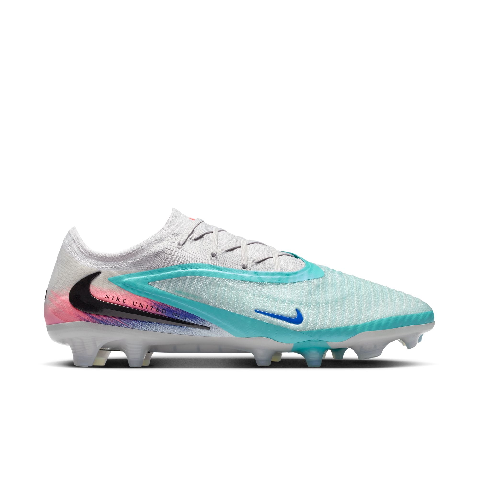 Nike United Phantom 6 Low Elite Firm-Ground Soccer Cleats