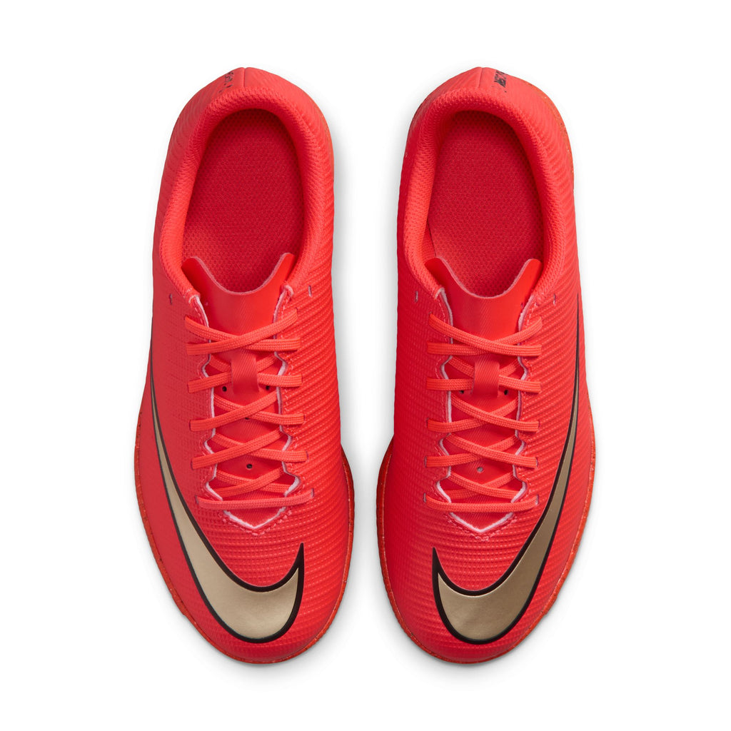 Nike Jr. Mercurial Vapor 17 Club Big Kids' Indoor/Court Low-Top Soccer Shoes