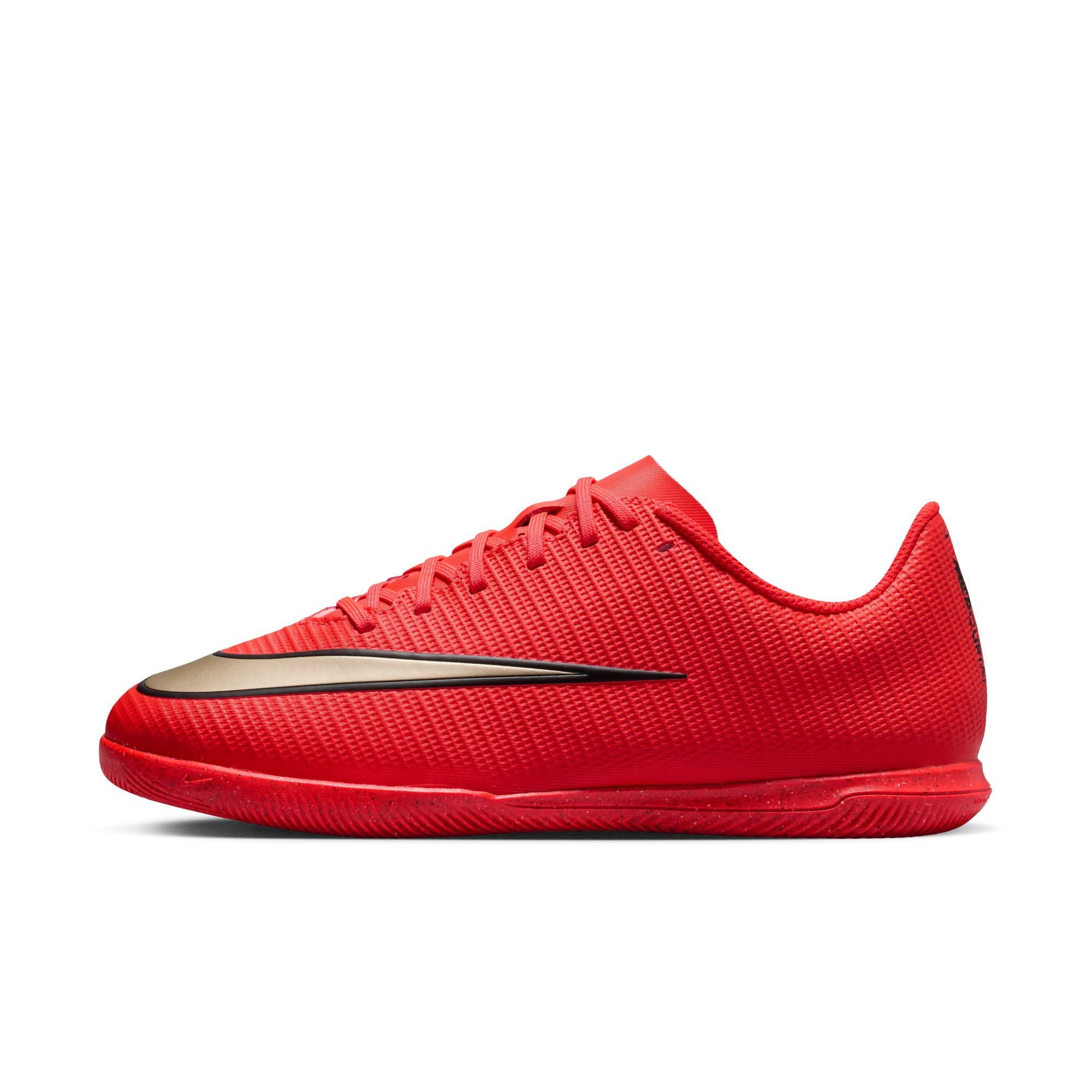 Nike Jr. Mercurial Vapor 17 Club Big Kids' Indoor/Court Low-Top Soccer Shoes