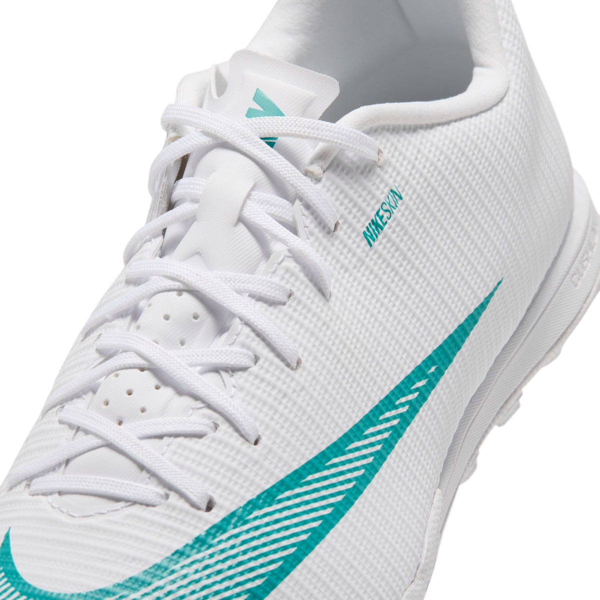 Nike Mercurial Vapor 17 Academy Turf Low-Top Soccer Shoes