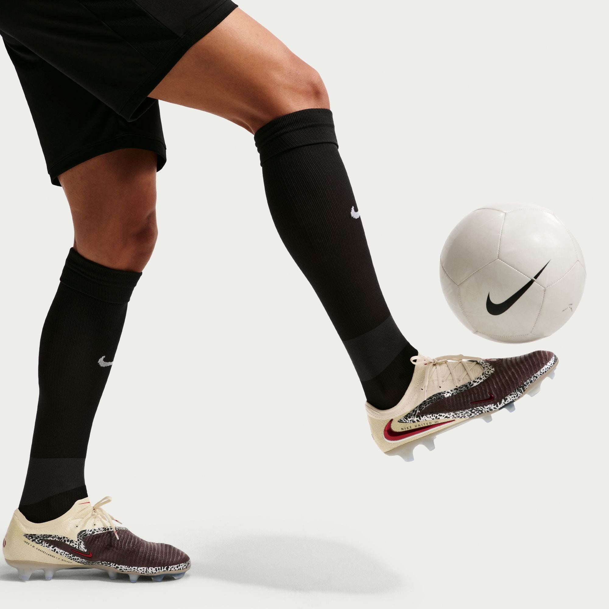 Nike United Phantom 6 Low Elite Firm-Ground Soccer Cleats - IO8444-661-NIKE by Nike | Available at Niky's Sports