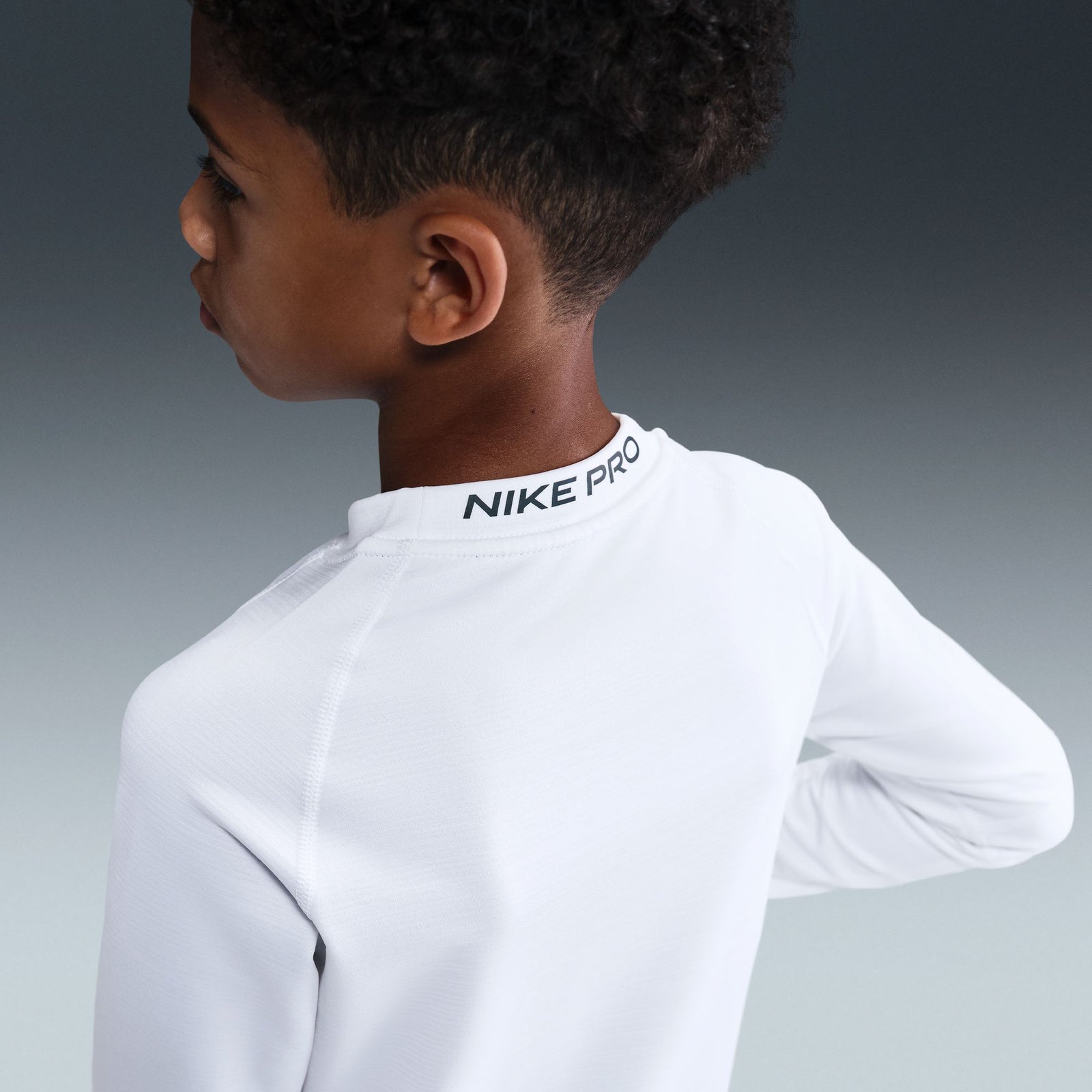 Nike Pro Big Kids' (Boys') Dri-FIT Long-Sleeve Crewneck Top