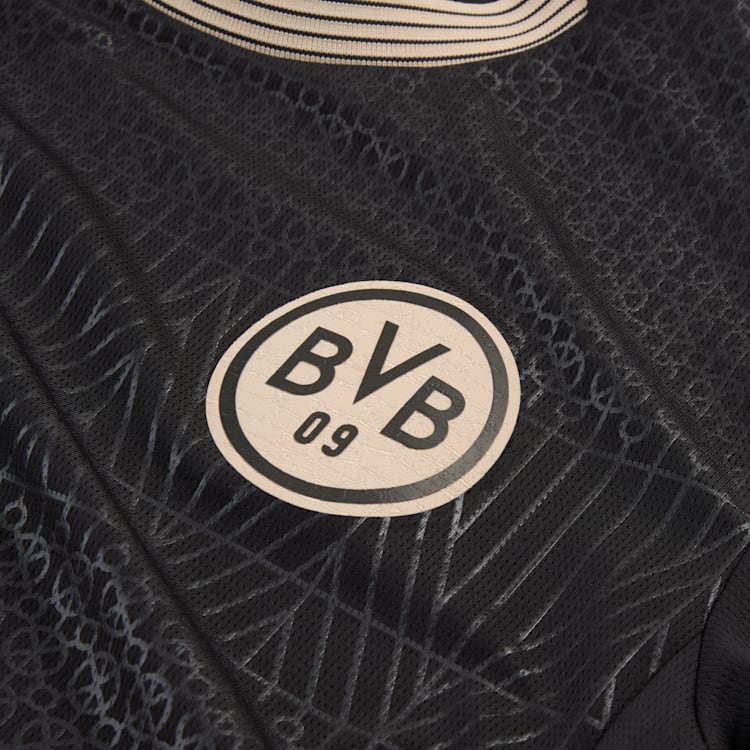 Puma Borussia Dortmund Long Sleeve Replica Special Edition 2026 Men's Soccer Jersey