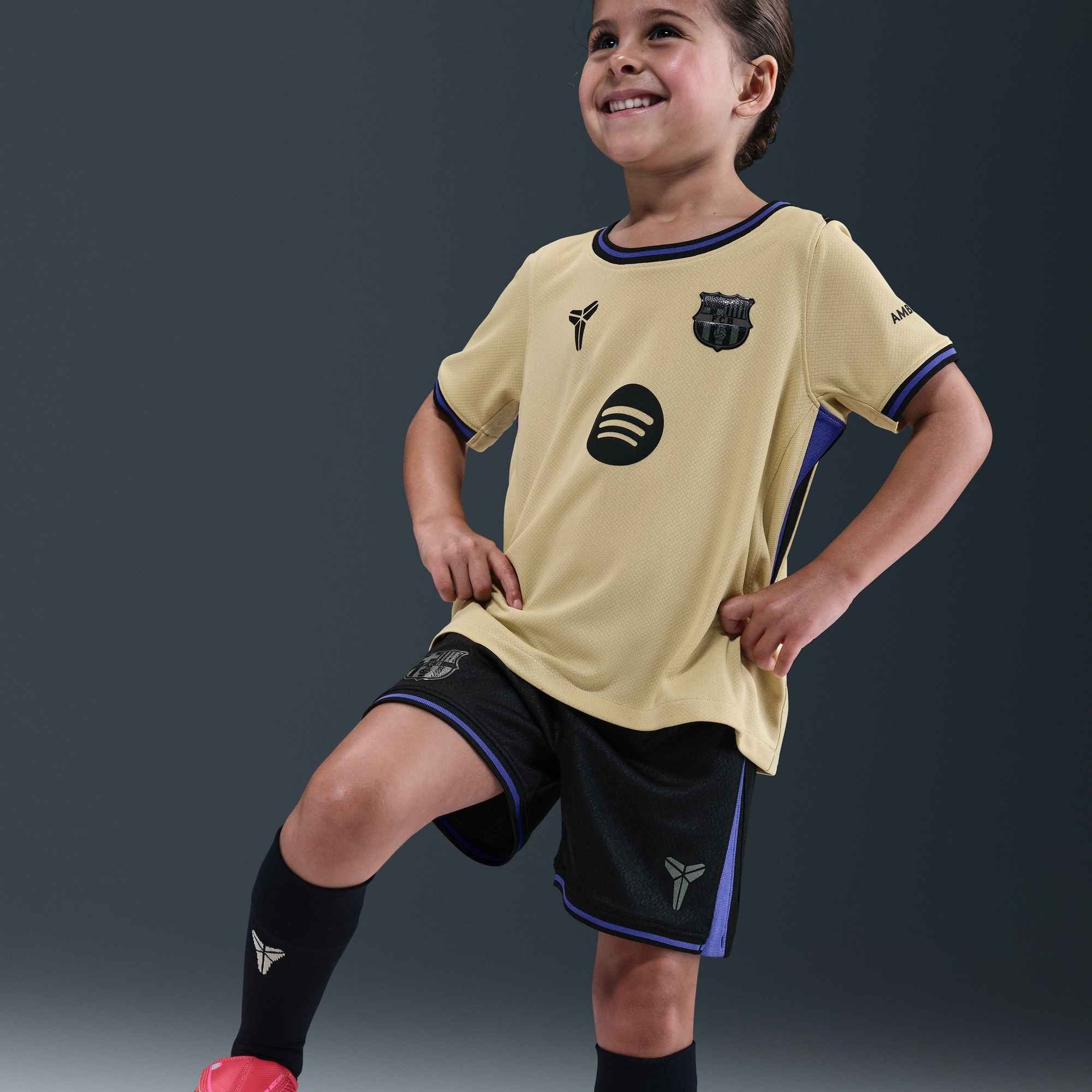 Nike FC Barcelona 2025/26 Little Kids' Away Kit | Nike Soccer