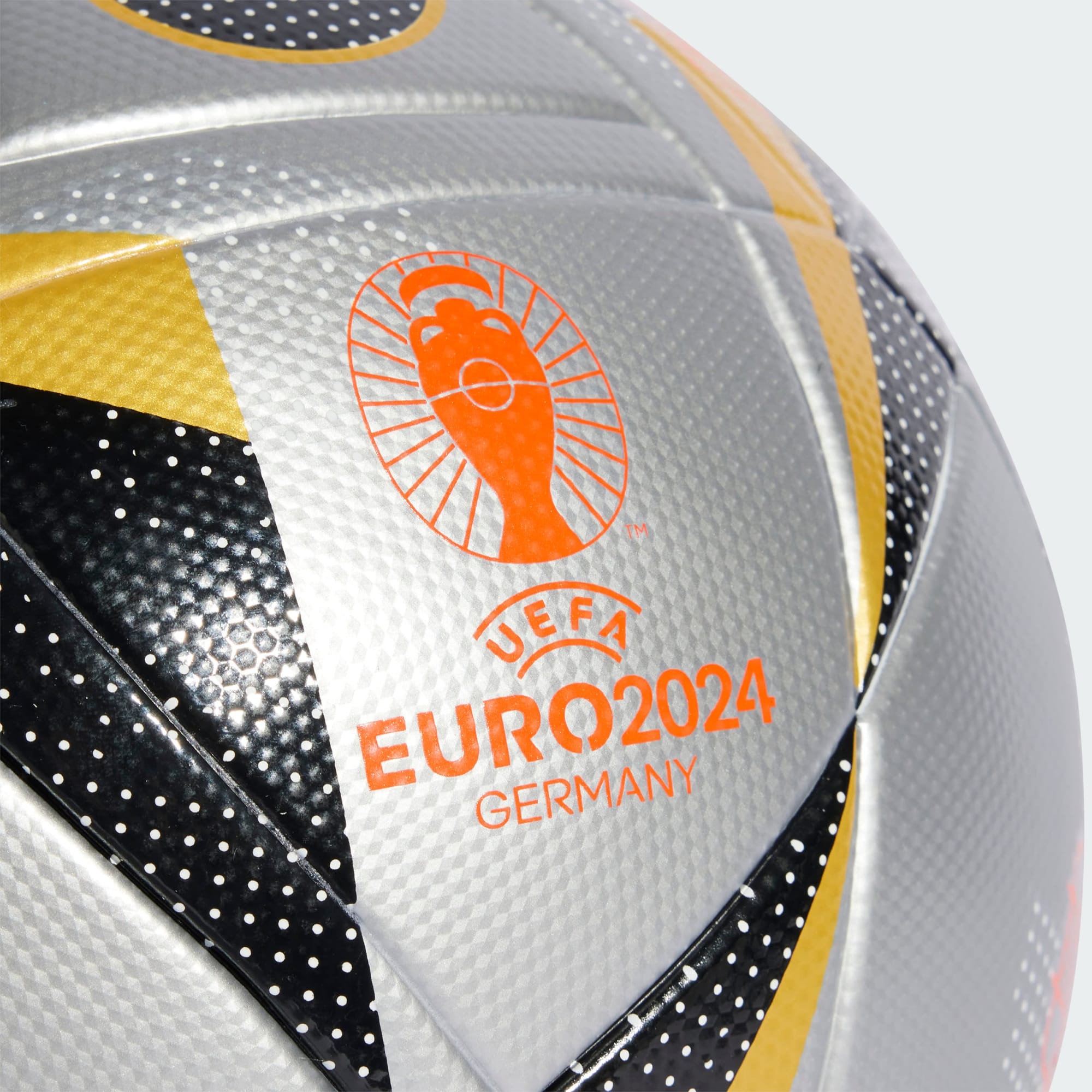 adidas FUSSBALLLIEBE FINALE LEAGUE BALL