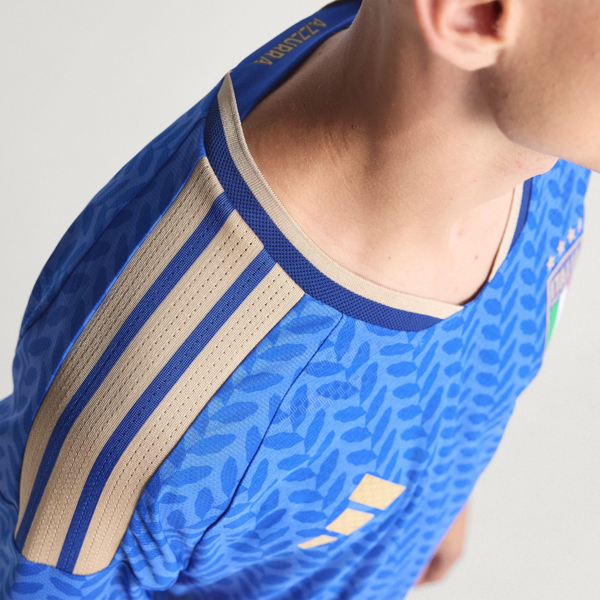 adidas Italy 26 Home Men's Authentic Jersey