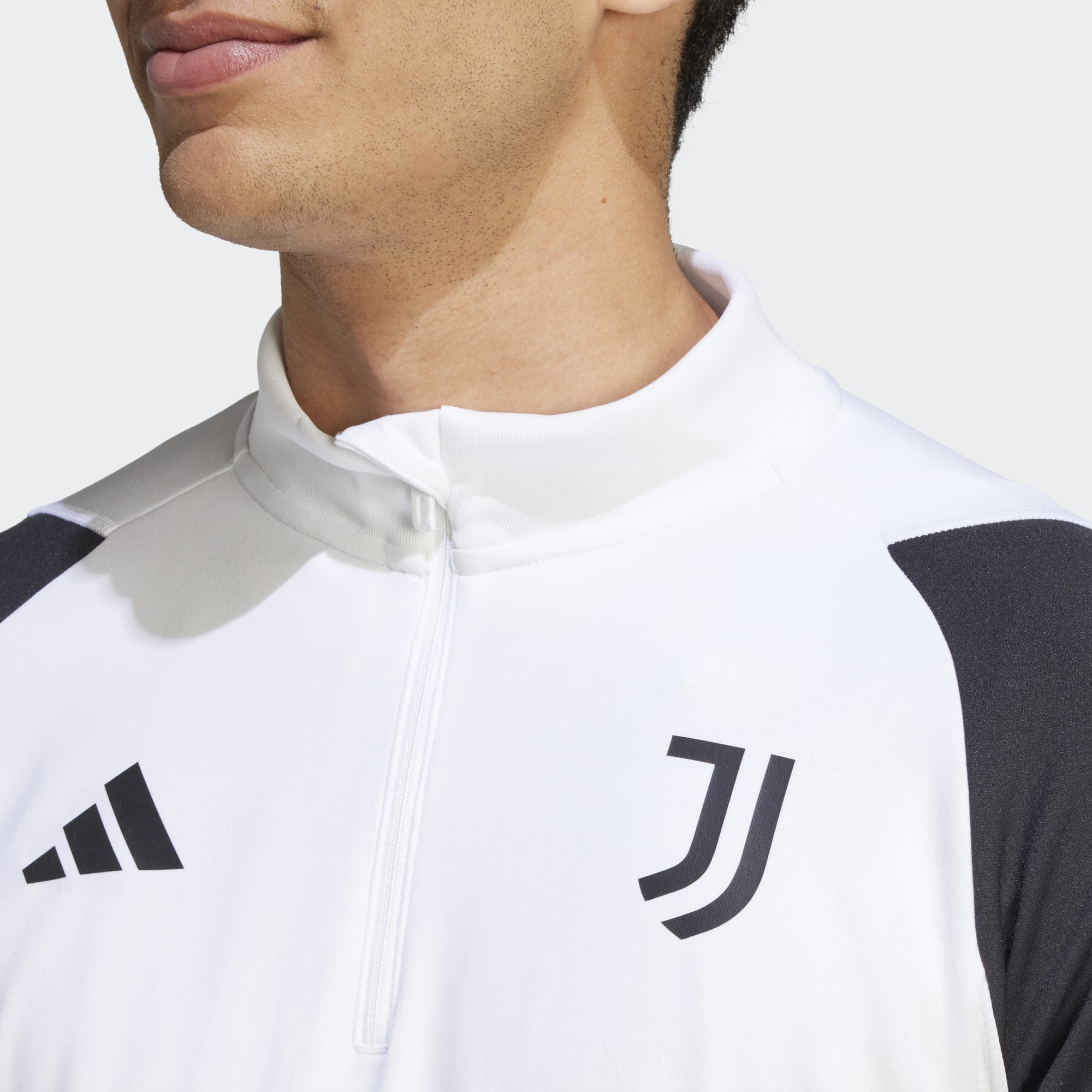 Juventus white training top hotsell
