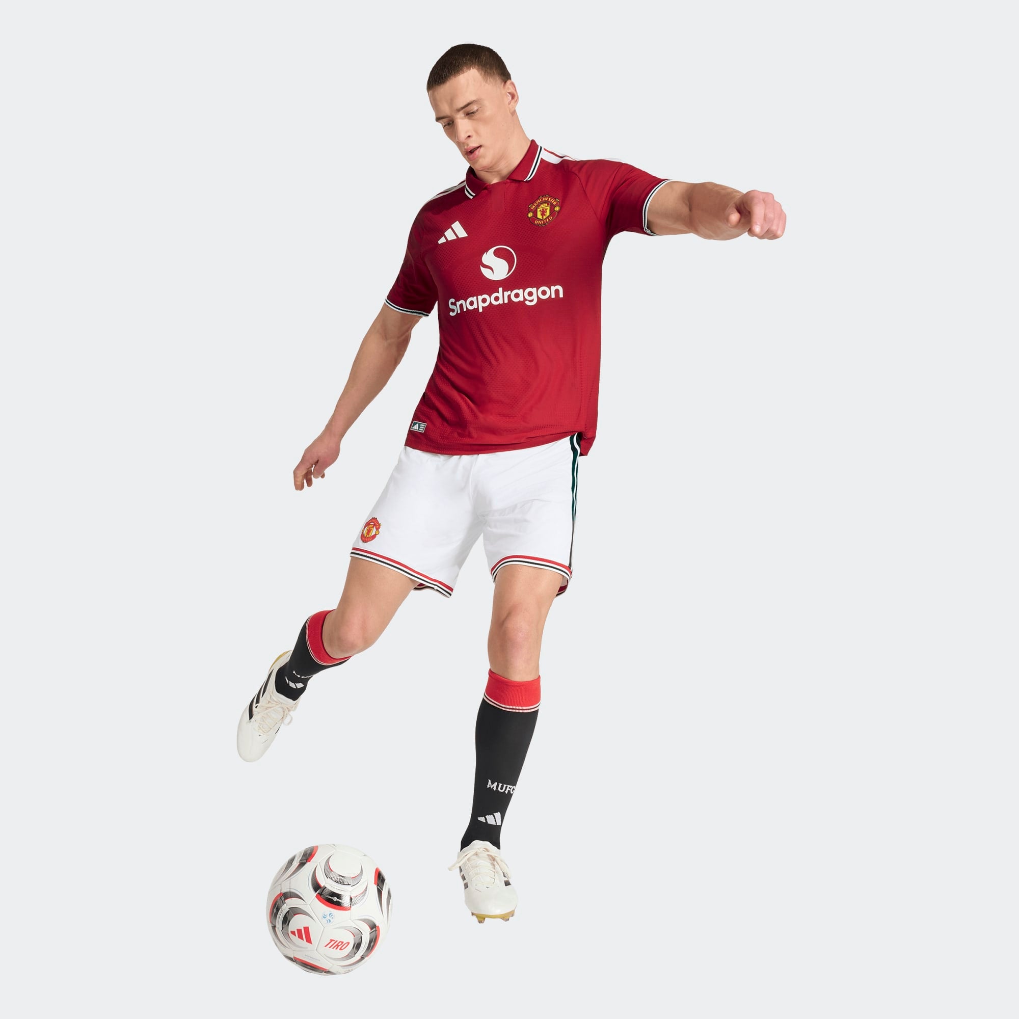adidas MANCHESTER UNITED 26/27 HOME JERSEY AUTHENTIC