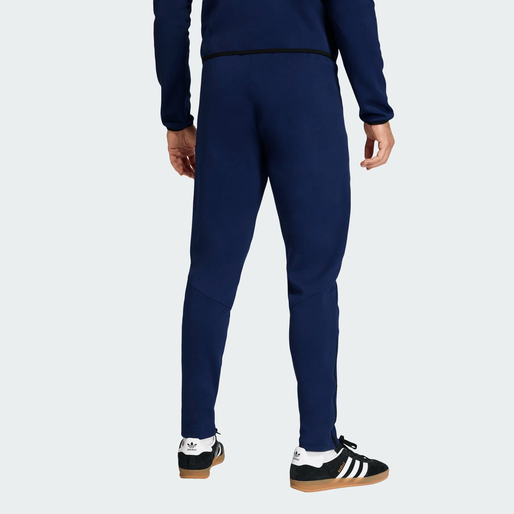 Tiro Travel Sweat Pants