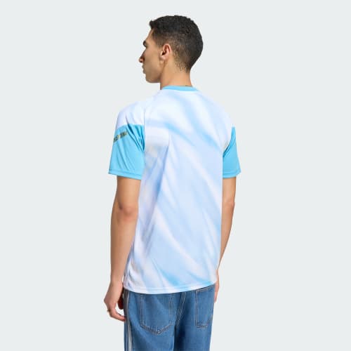 Side view of adidas Argentina Messi 26 Pre Match Jersey White/Light Blue