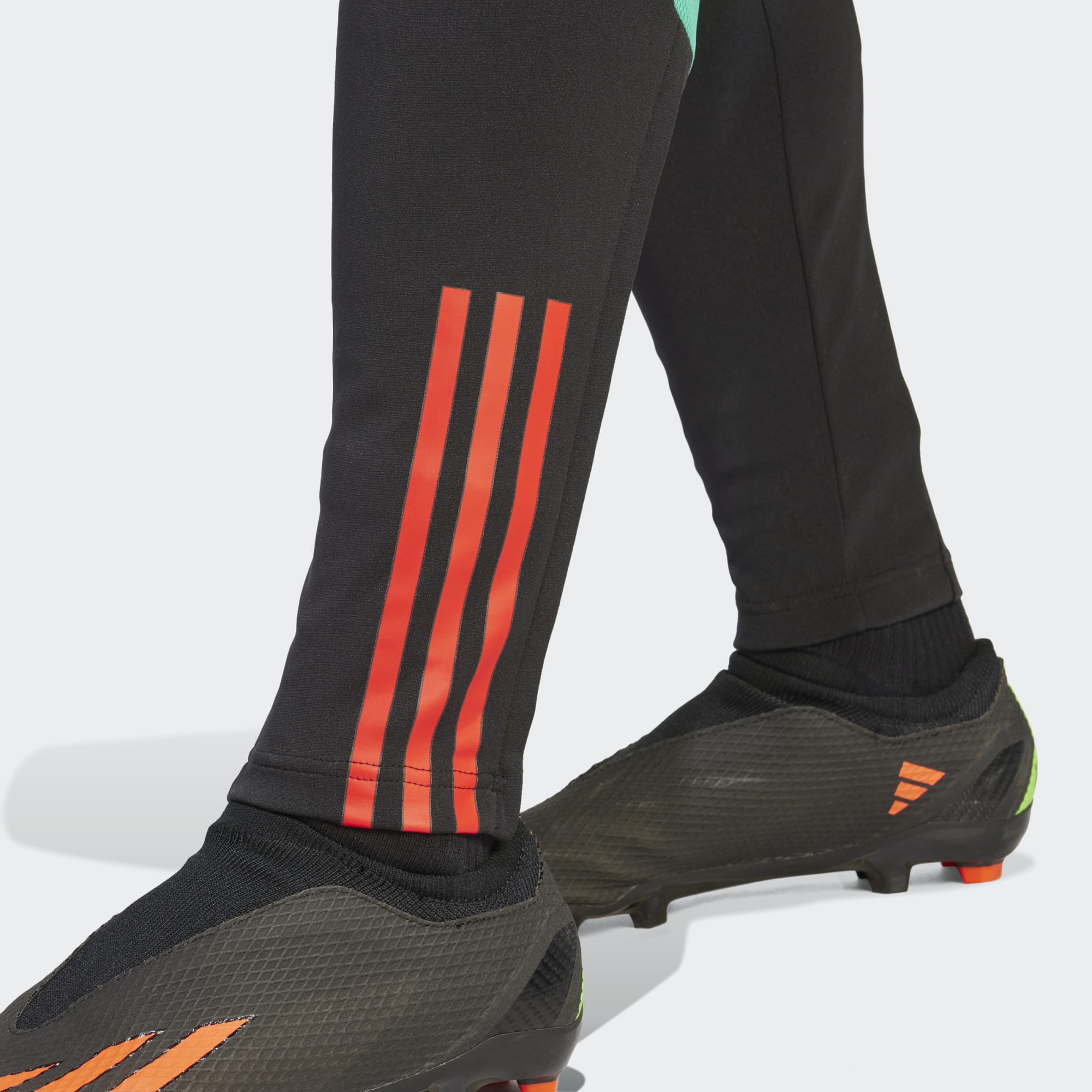 ADIDAS MANCHESTER UNITED TIRO 23 TRAINING PANTS