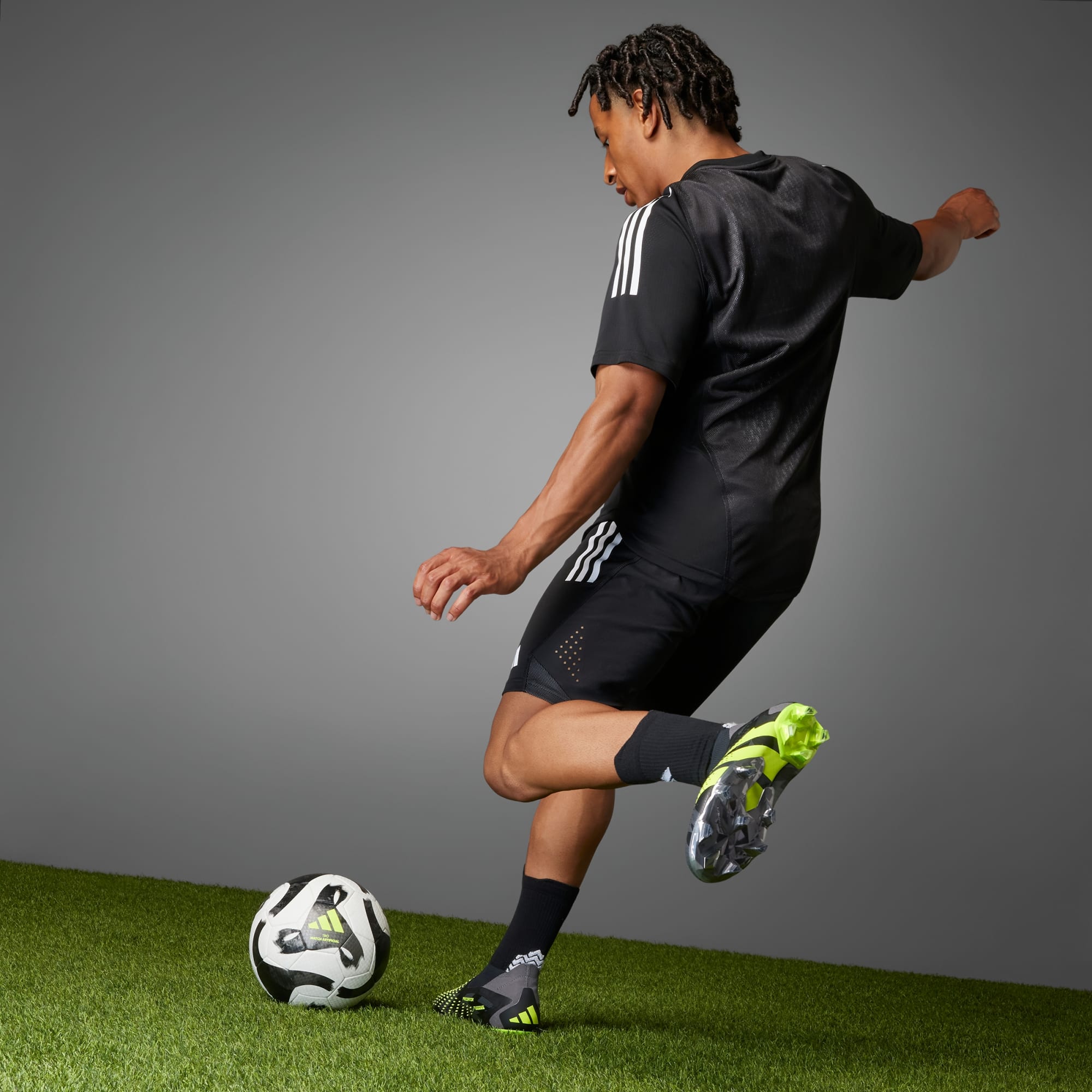 adidas PREDATOR ACCURACY INJECTION+ FIRM GROUND SOCCER CLEATS