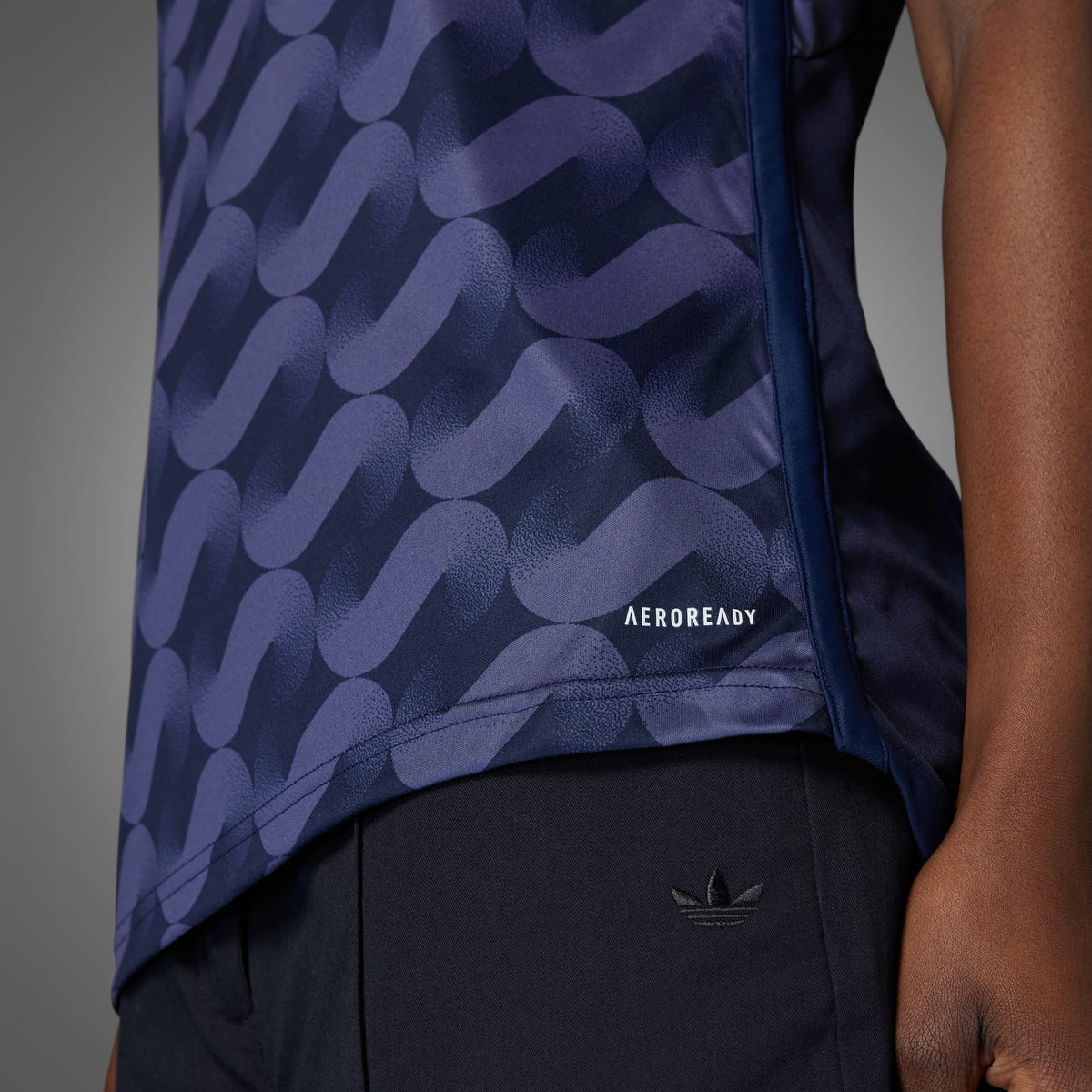 ADIDAS REAL MADRID WOMEN'S 23/24 AWAY JERSEY