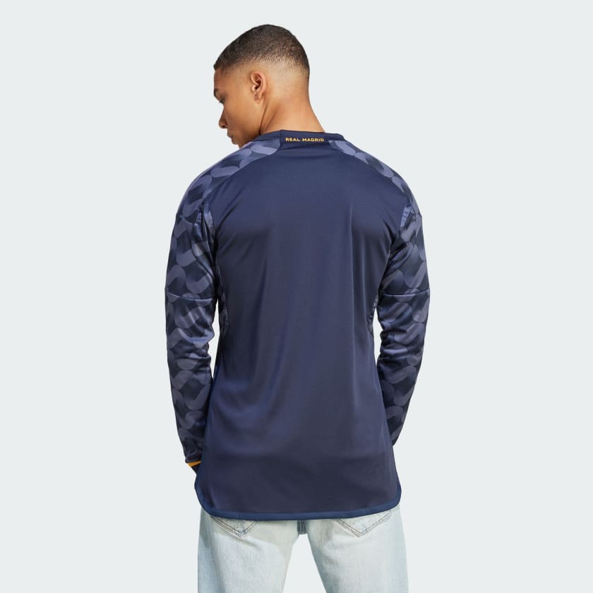 Real madrid camo deals jersey