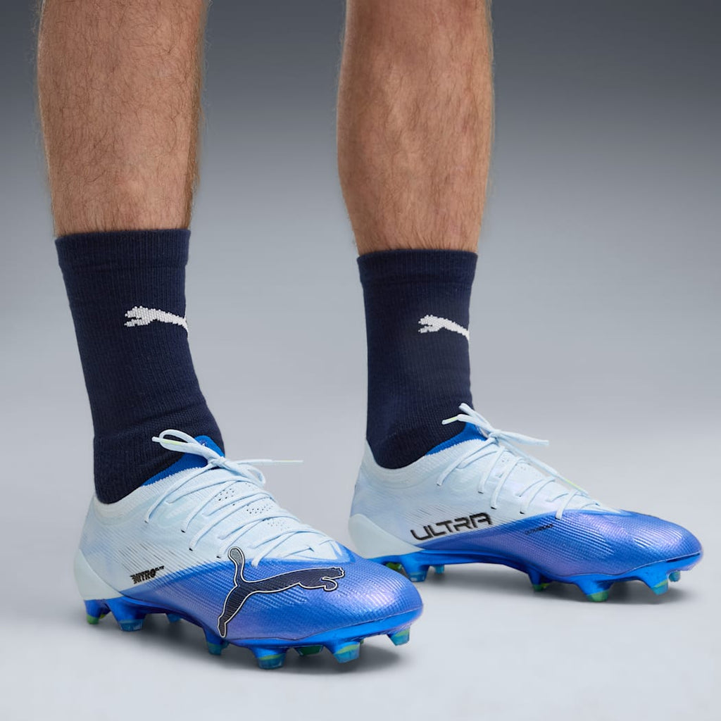 PUMA ULTRA NITRO 7 ULTIMATE FG in Ultra Blue / Icy Blue / black / Lime Squeeze – on-foot view