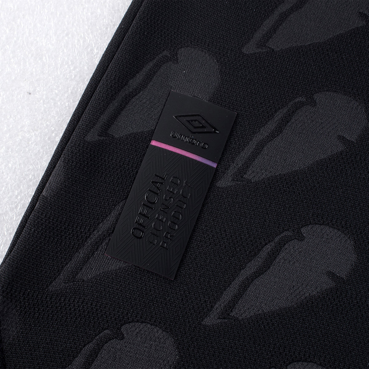 Umbro El Salvador Women's Third Jersey 2025 - UUL1ESAS625102-060-UMBRO by Umbro | Available at Niky's Sports