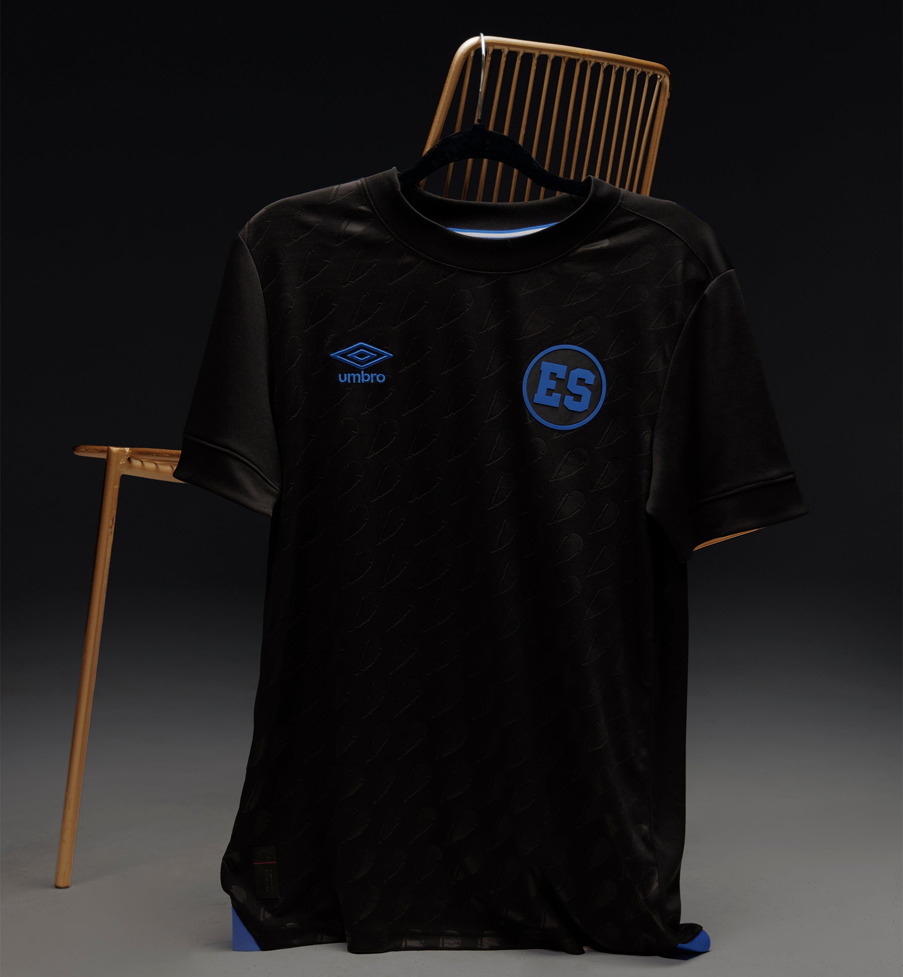 Umbro El Salvador Men's 3rd Jersey 25/26 - UUM1ESAJ525111-060-UMBRO by Umbro | Available at Niky's Sports