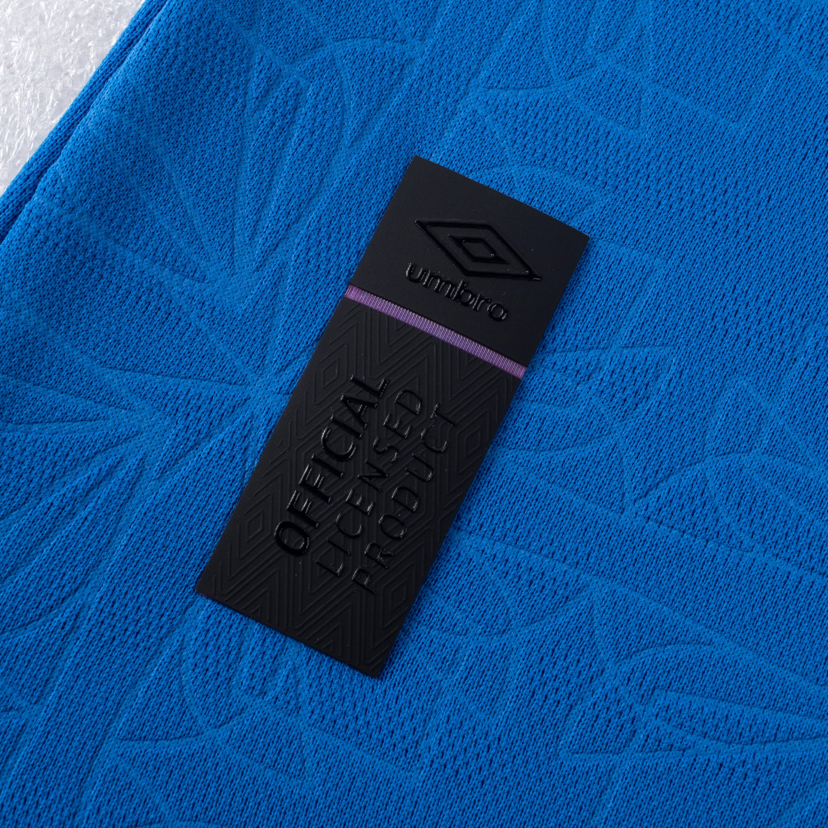 Umbro El Salvador Men's Home Long Sleeve Jersey 25/26 - UUM1ESJS625101-KIT-UMBRO by Umbro | Available at Niky's Sports