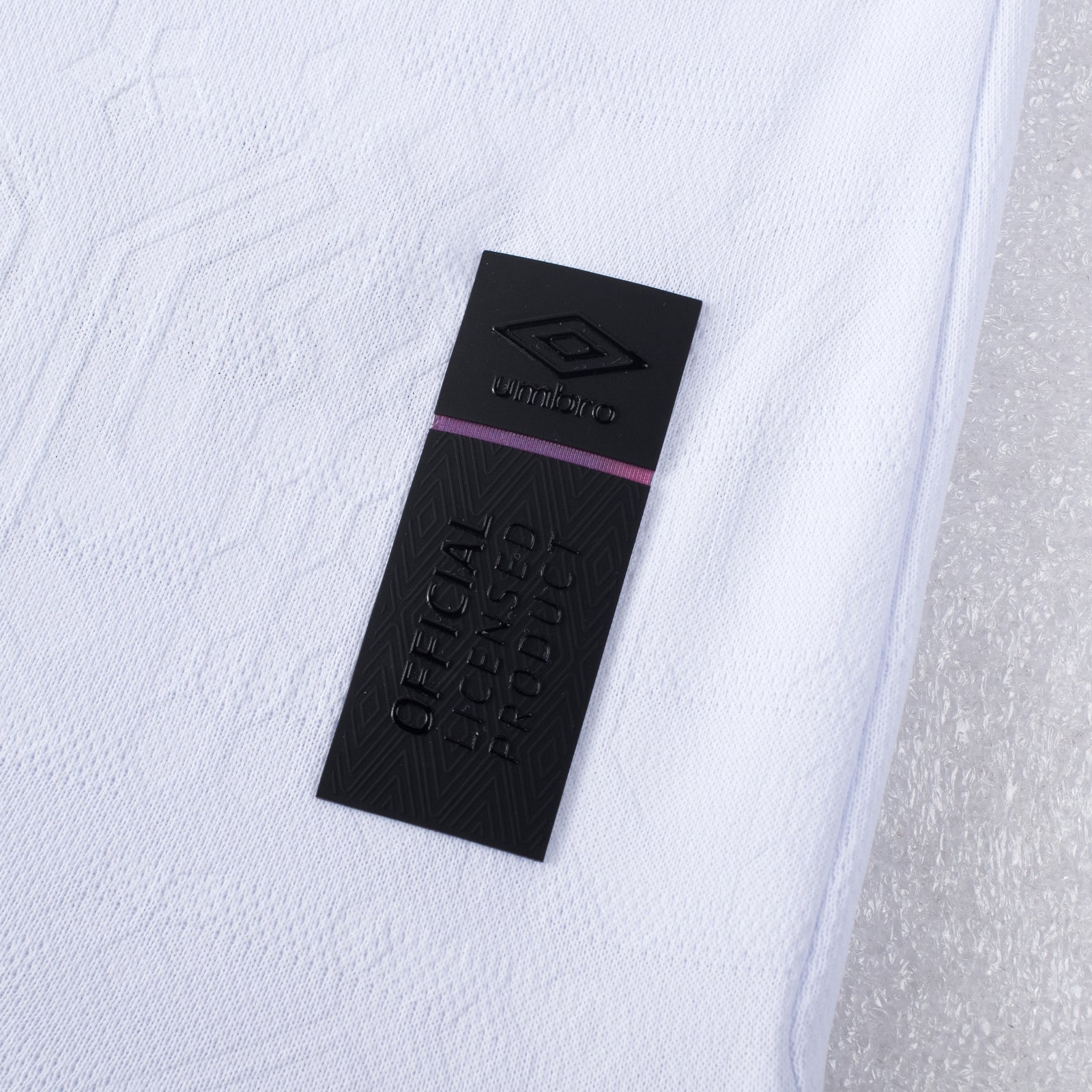 Umbro Guatemala Men's Long Sleeve Home Jersey 25/26 - UUM1GUAL525101-U10-UMBRO by Umbro | Available at Niky's Sports