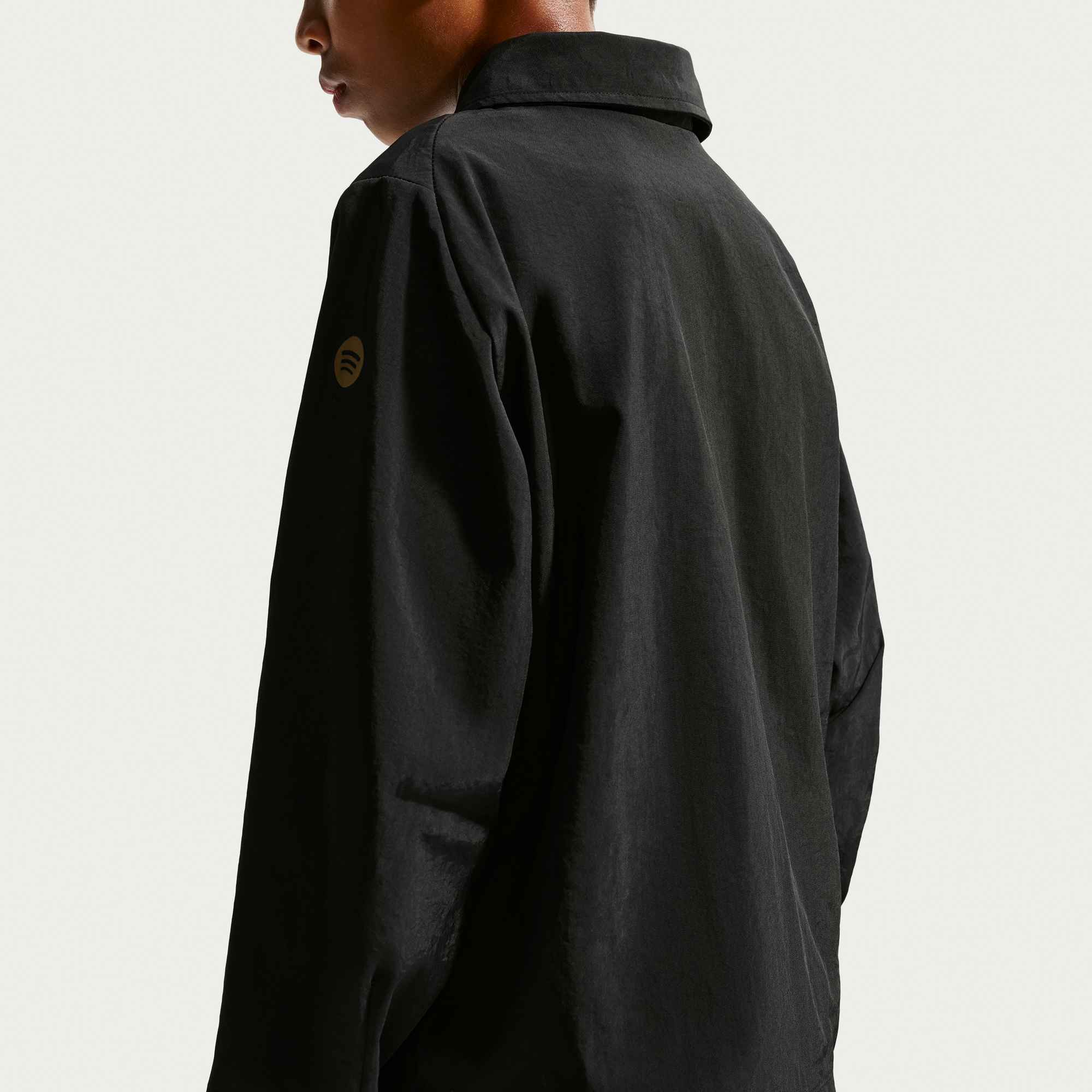 NIKE FC Barcelona Away Big Kids' Kobe Soccer Woven Jacket