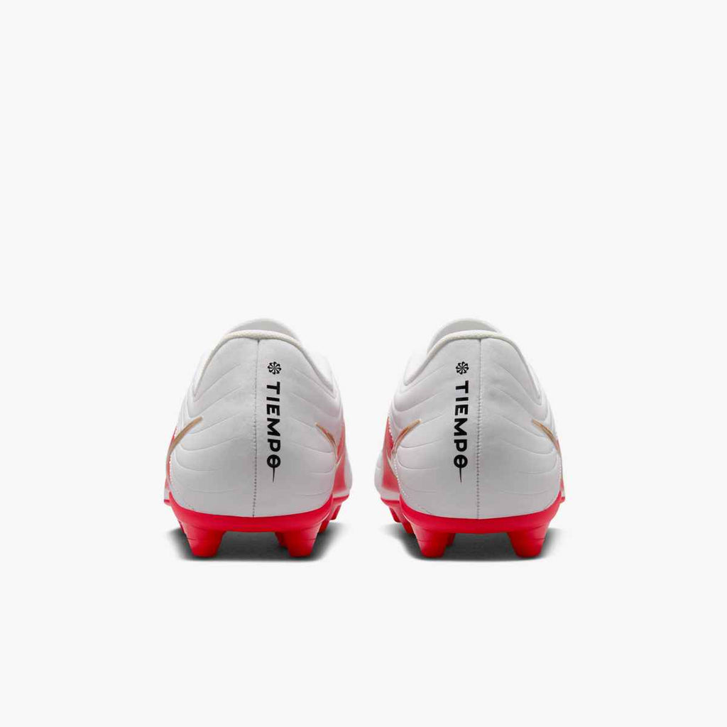 Nike Tiempo Maestro Club Multi-Ground Low-Top Soccer Cleats