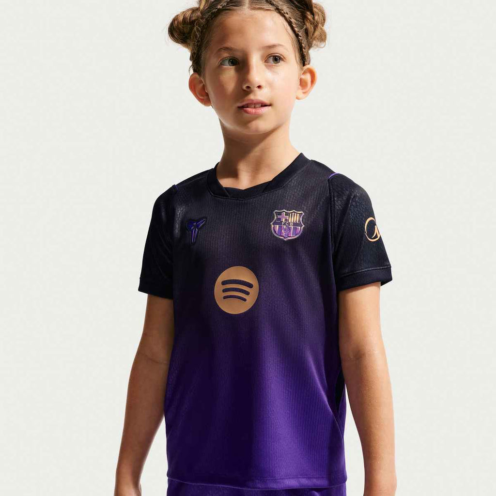 FC Barcelona 2026/27 Stadium Away