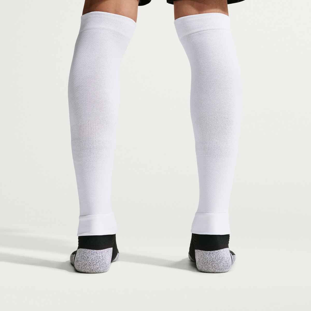 Nike VaporFast Soccer Leg Sleeve WHITE(1 Pair)