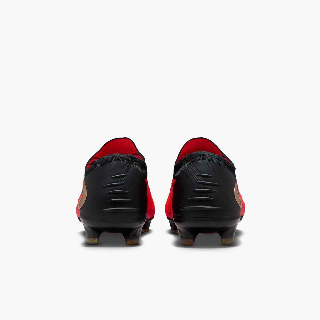 Nike Phantom 6 Low Elite Firm-Ground Soccer Cleats