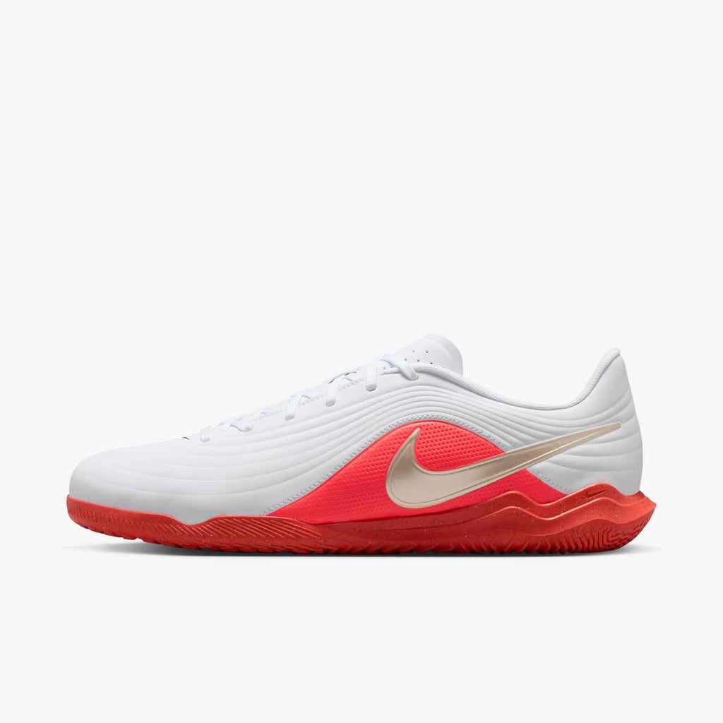 Nike Tiempo Maestro Club Indoor/Court Low-Top Soccer Shoes
