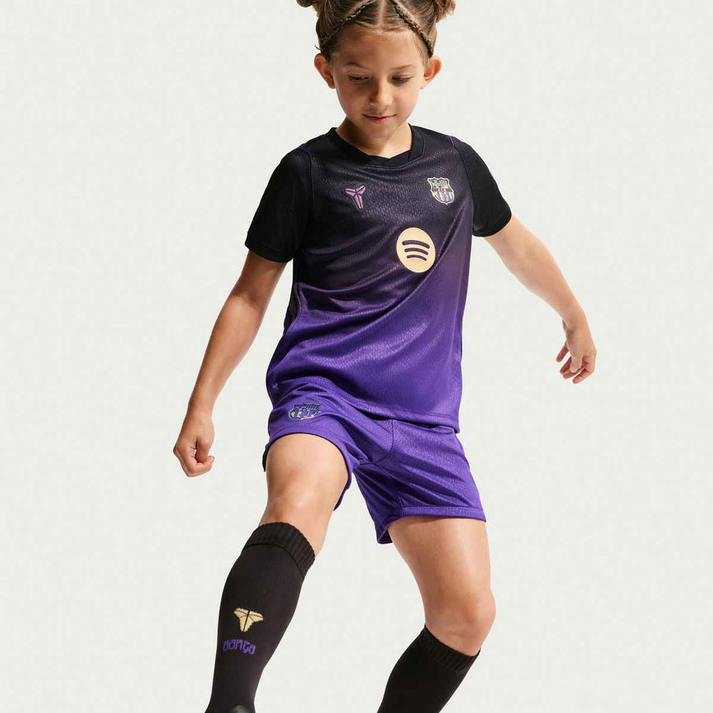 FC Barcelona 2026/27 Stadium Away
