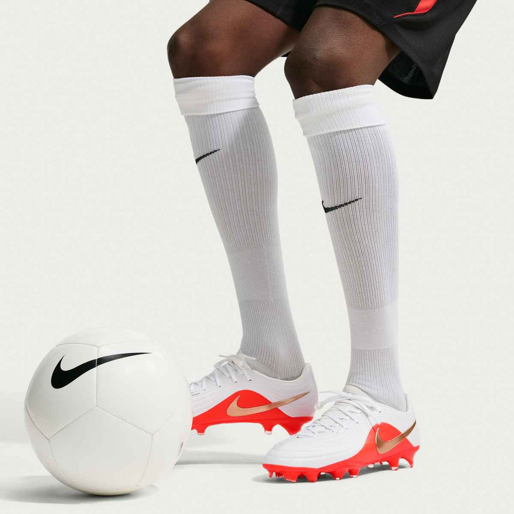 Nike Tiempo Maestro Academy Multi-Ground Low-Top Soccer Cleats