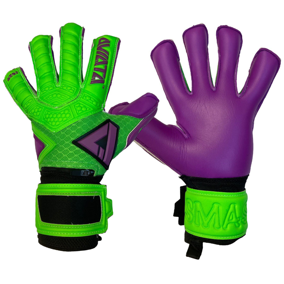 Niky's Sports | Shop the latest soccer gear from Nike