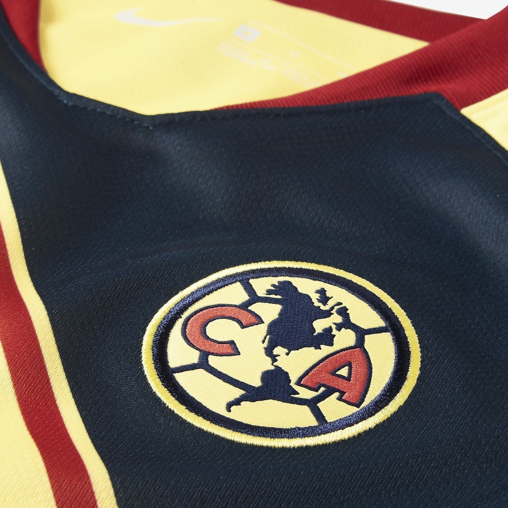 Kid's Club America 18/19 Mini-Kit - Yellow/Navy/Red