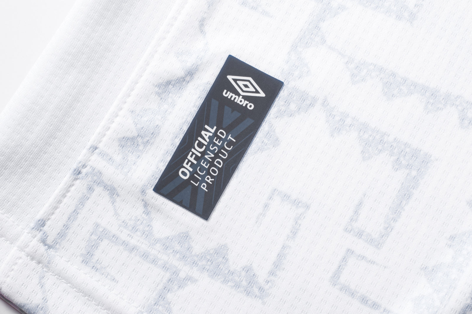 Umbro El Salvador Away Long Sleeve Jersey 2023 Men's - UUM1ESJS52201B-U10-UMBRO by Umbro | Available at Niky's Sports