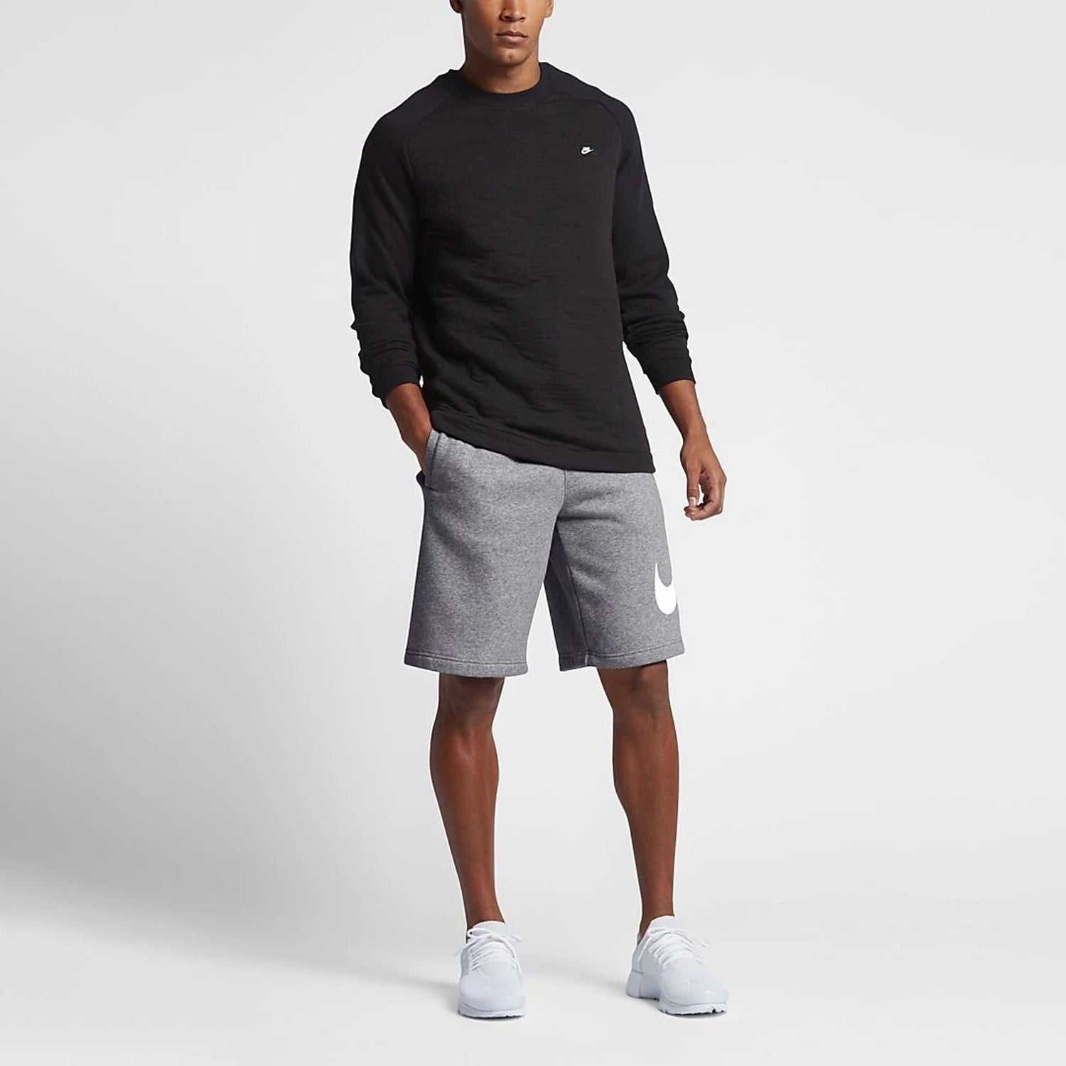 nike sportswear classic fleece shorts