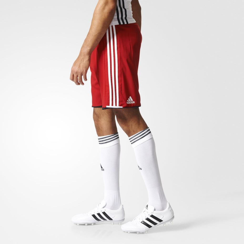 Condivo 16 Shorts - Red