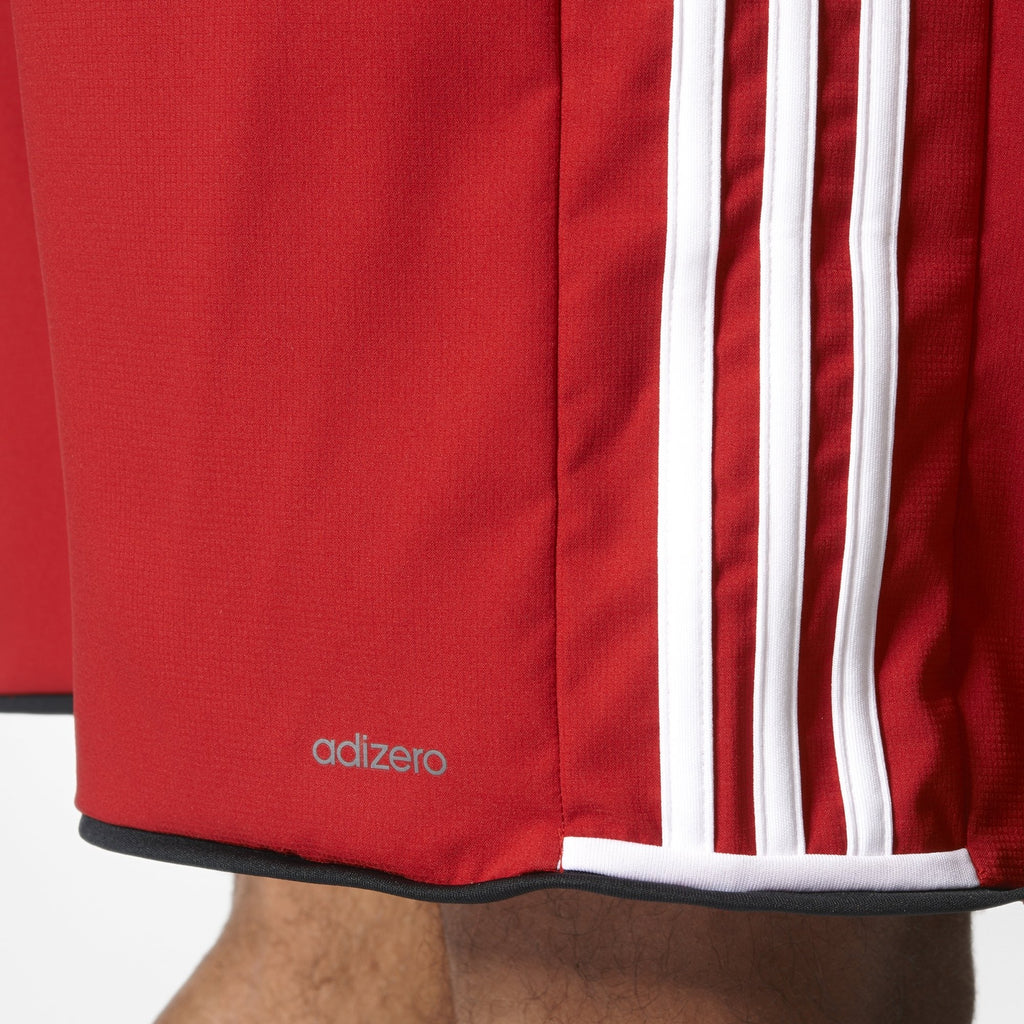 Condivo 16 Shorts - Red