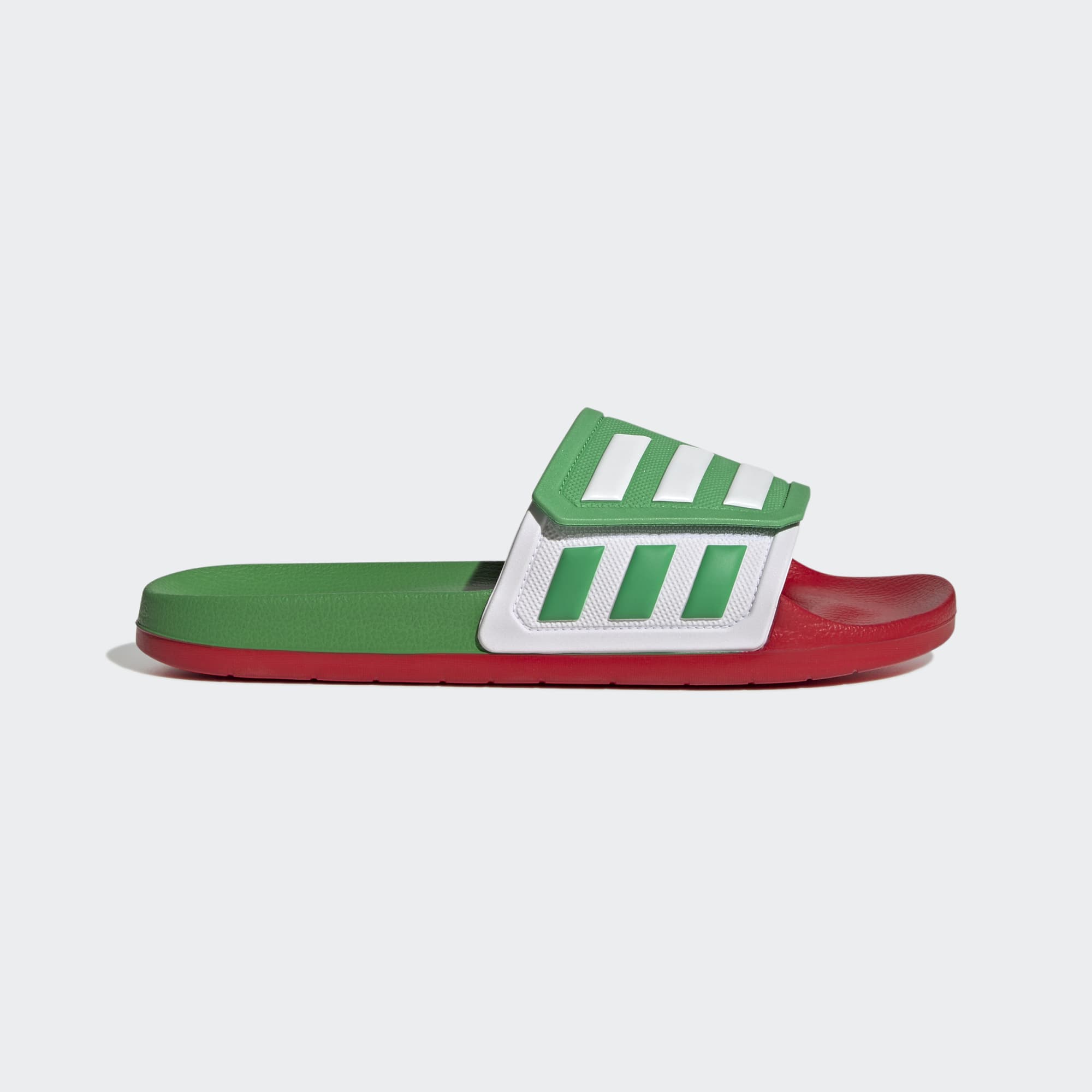Adilette sports deals inspired slides