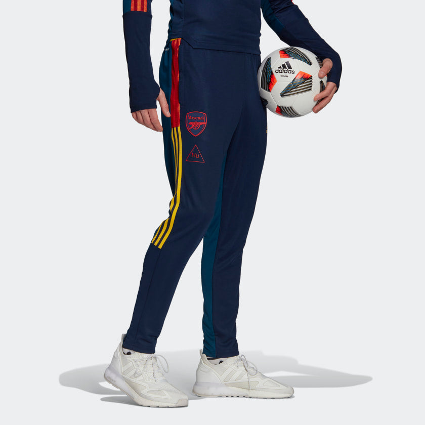 ウェア ARSENAL HUMAN RACE training setup Arsenal FC Human Race Training Pants