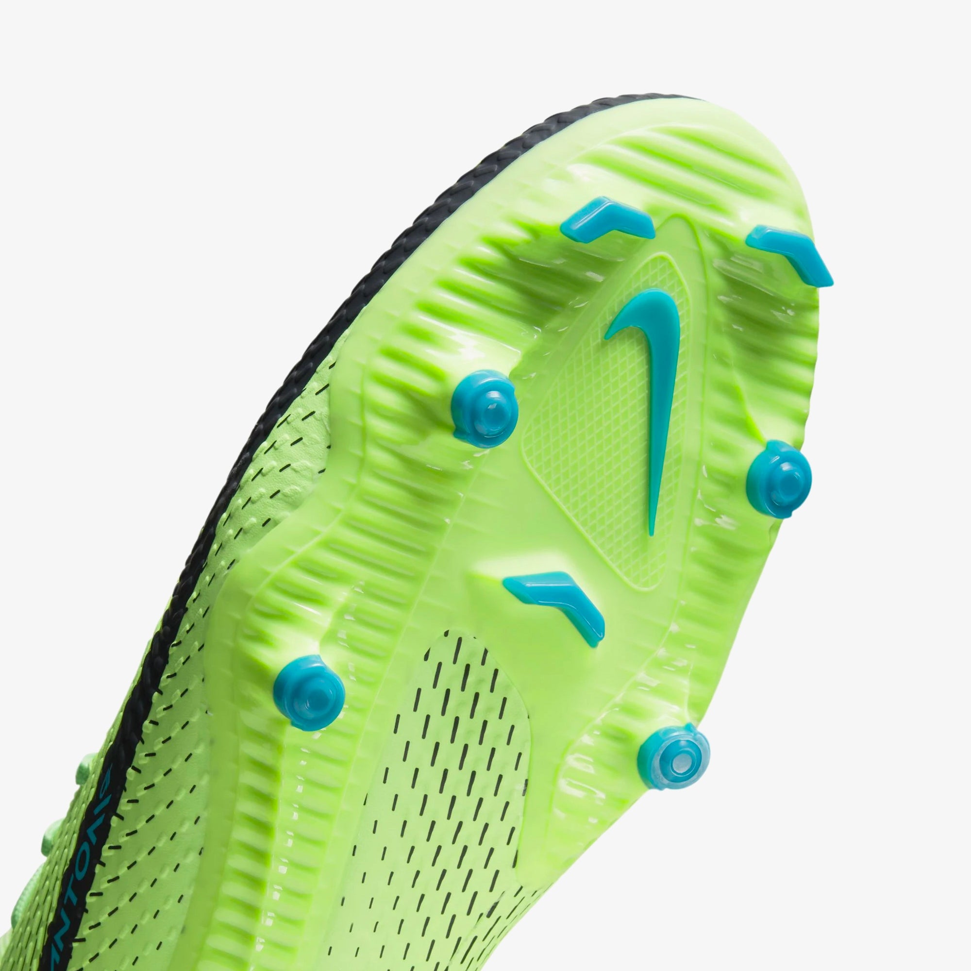 Phantom GT Academy Dynamic Fit MG Multi-Ground Soccer Shoes